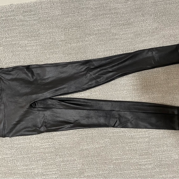 Spanx leggings - Picture 4 of 4